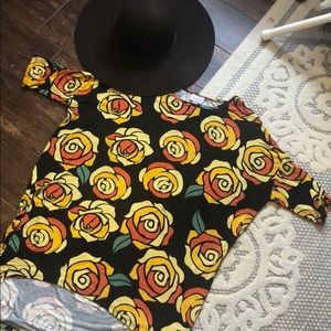 LulaRoe Irma Short Sleeve High Low Top